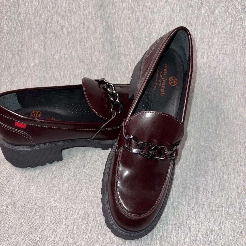 Marc Joseph New York Loafers Women Burgundy Patent Leather Chain Accent Comfort